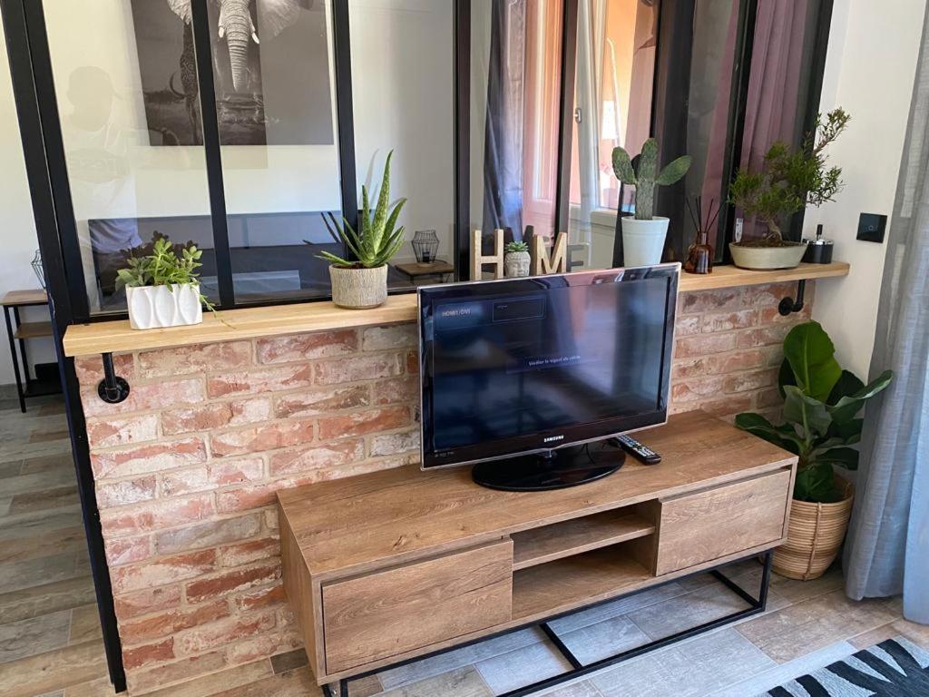 Appartement Vue Mer Avec Place De Parking Privee Sainte-Maxime Luaran gambar
