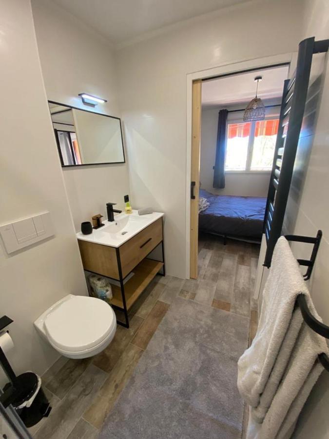 Appartement Vue Mer Avec Place De Parking Privee Sainte-Maxime Luaran gambar